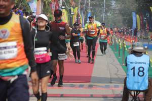 BIB: 
                            <button type="button" onclick="openModal(8248093)" class="btn btn-primary btn-sm float-right btn-popup" data-toggle="modal" data-target=".modal-high-quality">
                        <i class="fas fa-shopping-cart"></i> Add to Cart
                    </button>
                                            <button type="button" onclick="isThisMe(8248093, true)" class="btn btn-success btn-sm float-right btn-popup btn-isme hidden" data-toggle="tooltip" data-placement="bottom" title="นี่คือรูปของคุณใช่ไหม คลิกที่นี่เพื่อเอาเข้าอัลบั้ม">
                        <i class="fas fa-plus"></i> Add to album
                    </button>
                    <button type="button" onclick="isThisMe(8248093, false)" class="btn btn-warning btn-sm float-right btn-popup btn-isnotme hidden">
                        <i class="fas fa-ban"></i> Remove from album
                    </button>